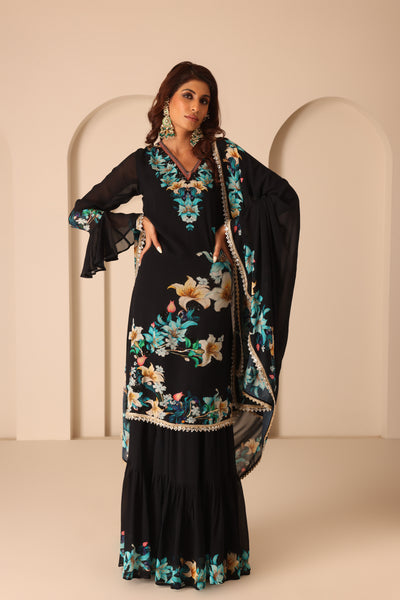 BLACK DAISY PRINT SHARARA SET