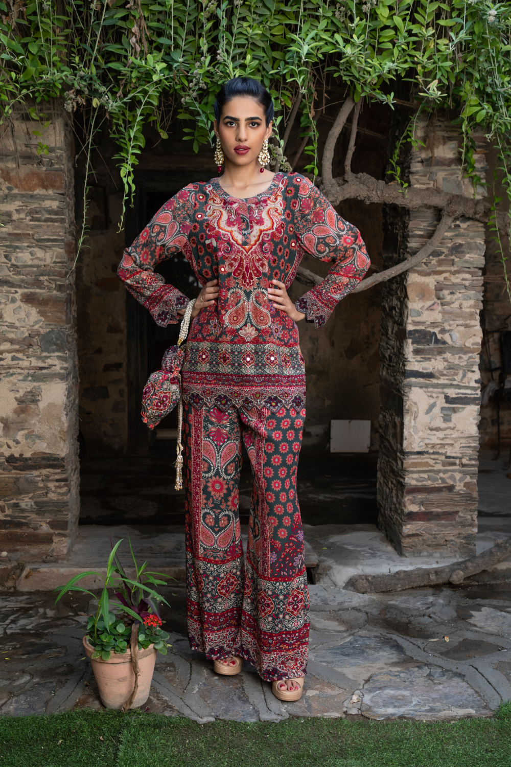 Short kurti 2025 with trouser