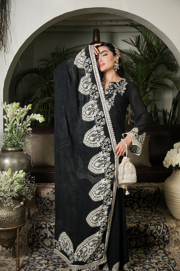 BLACK AND IVORY DIGITAL PRINTED SHARARA SET
