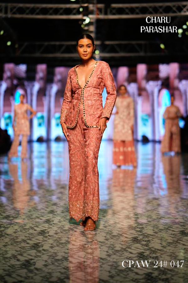 DUSTY ROSE EMBROIDERED BLAZER PANTS SUIT